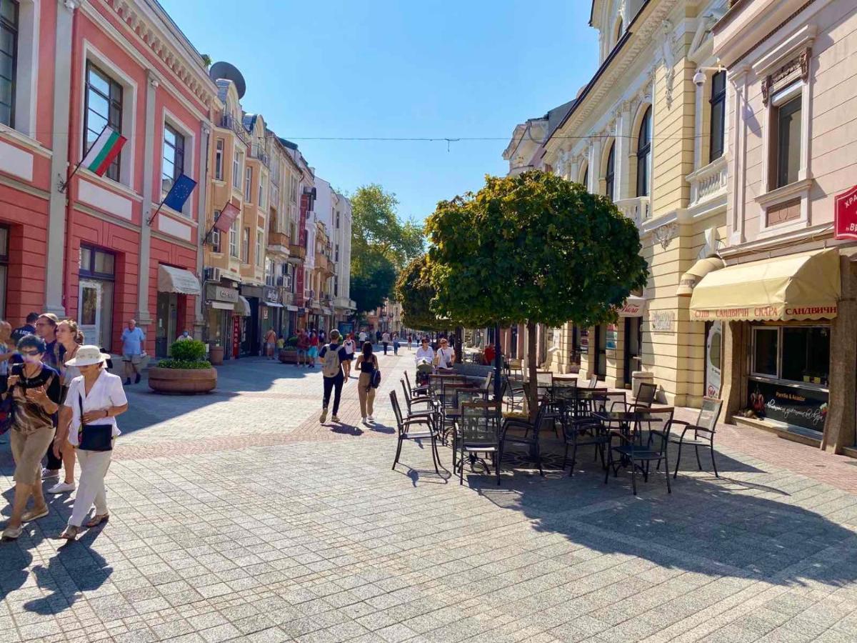 Lido De Plovdiv Apartments Exteriör bild